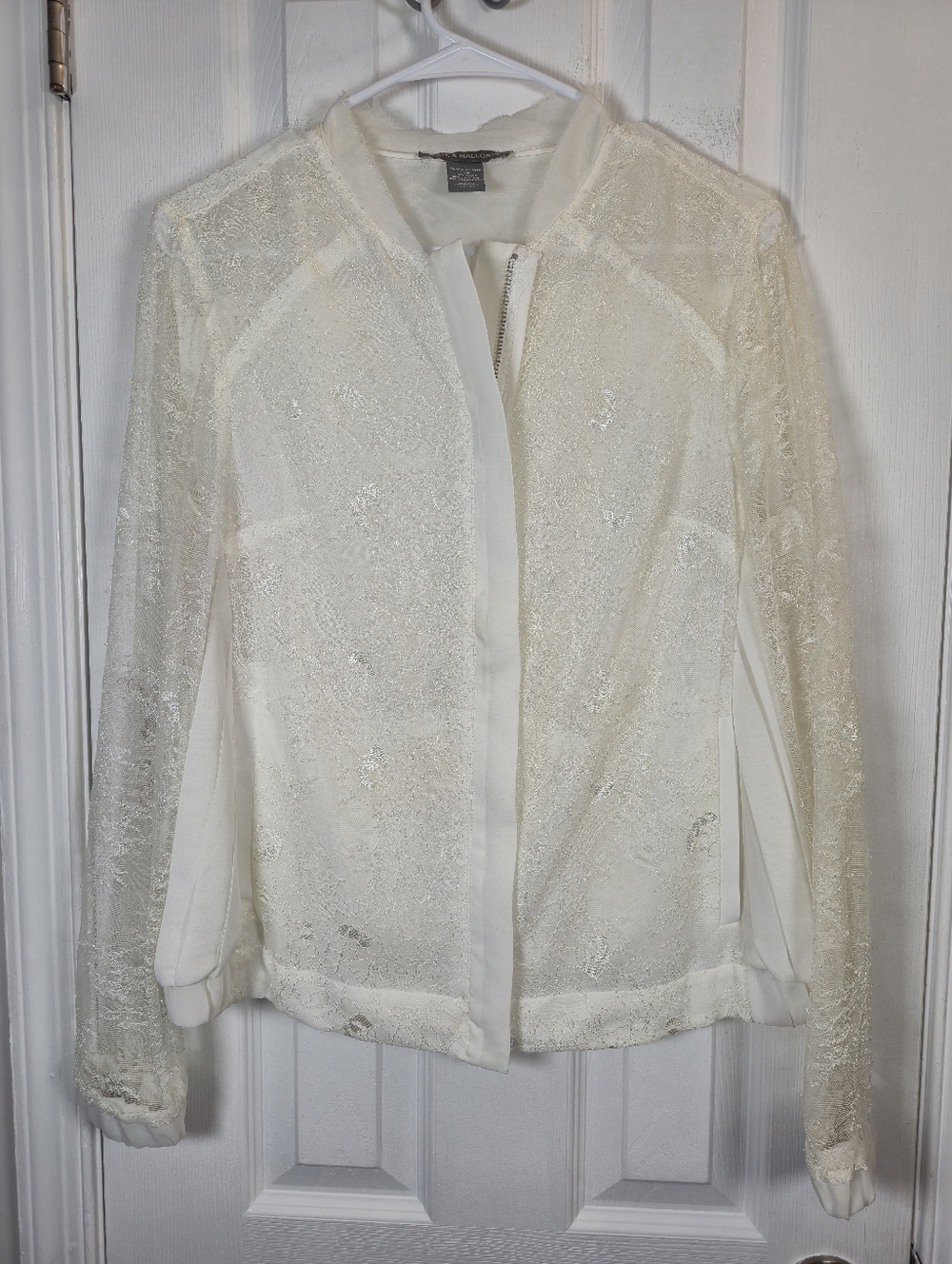 Kate & Mallory Cream Lace Pleated Back Bomber-Style Jacket Blouse Size S